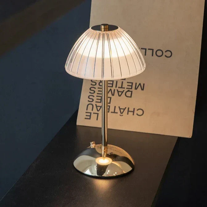 Nordisk LED bordlampe – Dimmbar, Moderne design stue og soverom | Luvikno