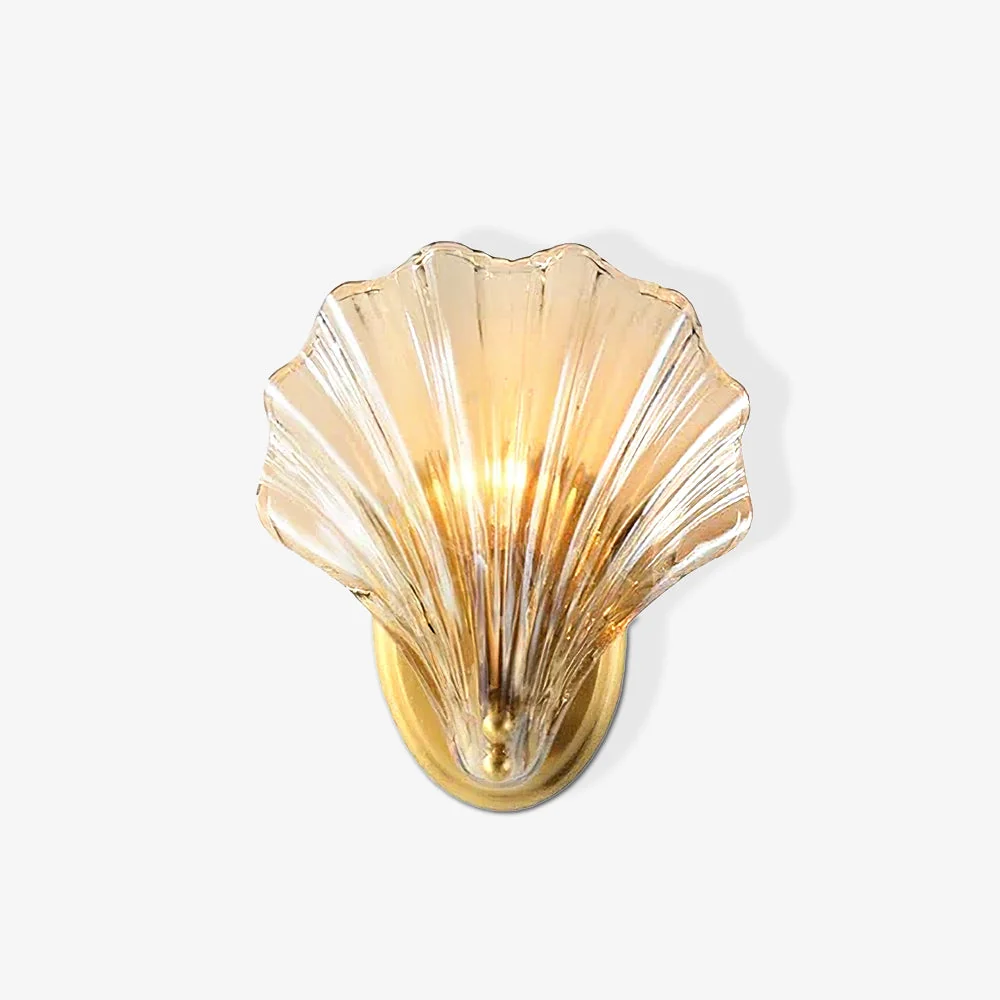 Shell vegglampe - Bring maritim eleganse inn i hjemmet | Luvikno