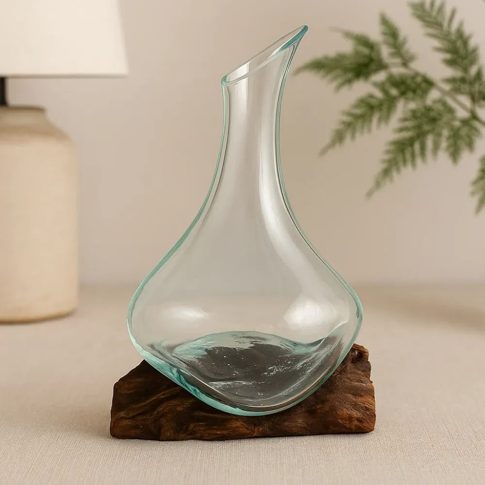 Smeltet glassvase på base av gjenvunnet tre 20 cm