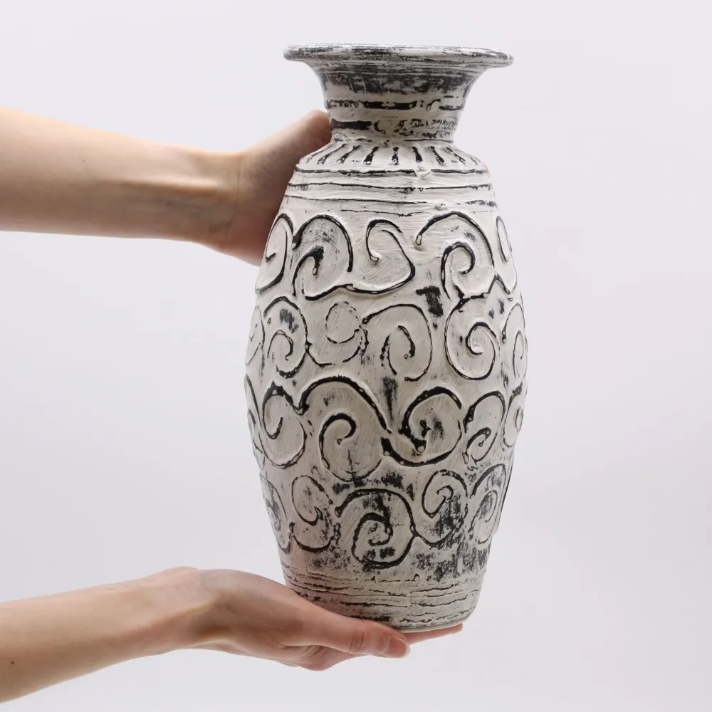 Vase, boho kremfargede snurrer