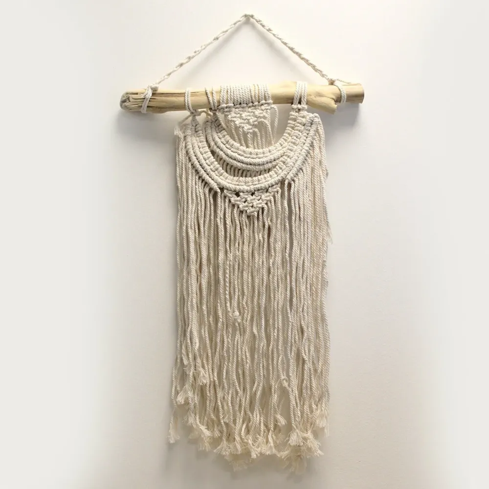 Macrame veggheng, to bølger