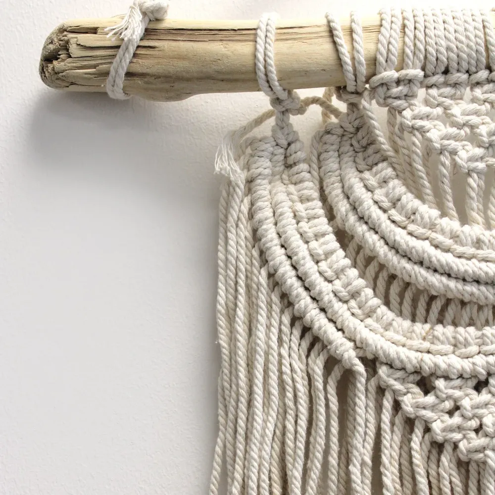 Macrame veggheng, to bølger